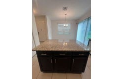1008 E 10TH STREET, APOPKA, FL 32703