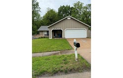 5012 Trailbend Drive, Black Jack, MO 63033