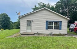 105 Valley View Lane, Fairmont, WV 26554