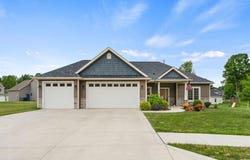 215 Mockingbird Lane, Warsaw, IN 46580