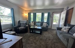 1025 S 15TH Street, Quincy, IL 62301