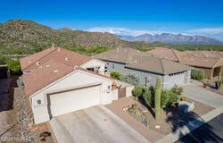 13634 N Holly Grape Drive, Marana, AZ 85658