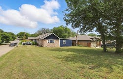 2000 Macie Avenue, Fort Worth, TX 76106