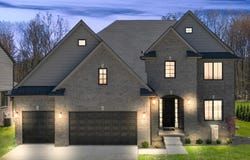 53934 Lawson Creek, Shelby Twp, MI 48316