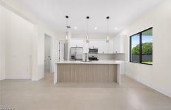 29 Trafalgar Parkway, Cape Coral, FL 33991