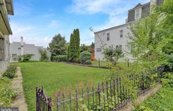 529 CHESTNUT STREET, WEST READING, PA 19611