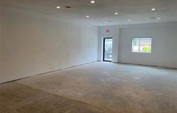 201 E Main Street, Durant, OK 74701