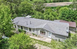 1737 Ithaca Avenue, Mondamin, IA 51557