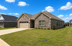 24 Pedric Drive, Wetumpka, AL 36093
