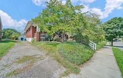 1333 Brighton Rd SW, Roanoke, VA 24015