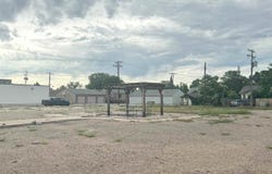 2119 BROADWAY, Scottsbluff, NE 69361