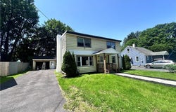 3 Osborn Road, New Hartford, NY 13413