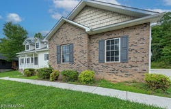 200 W Park Circle, Decatur, TN 37322