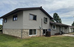 507 W Jefferson Avenue, Patoka, IL 62875