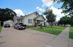 326 Allison St, Newton, KS 67114