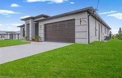 3008 62nd Street W, Lehigh Acres, FL 33971
