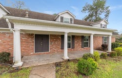 3008 Jamestown, Hattiesburg, MS 39402