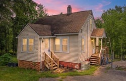2005 Glenwood Road, VESTAL, NY 13850