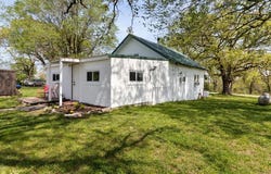 5765 N Highway E, Hartville, MO 65667