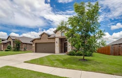 2529 Silver Fox Trail, Weatherford, TX 76087