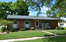 38605 W Ann Arbor Trail Trail, Livonia, MI 48150