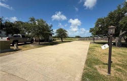 5 Augusta Circle, Aransas Pass, TX 78336