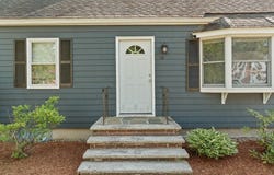 10 Fairmeadow Rd, Wilmington, MA 01887