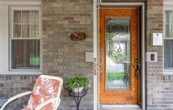 250 Dell Ave, Mt Lebanon, PA 15216