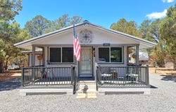 2872 Mustang Trail, Overgaard, AZ 85933