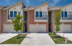 5613 Woodlands Drive, The Colony, TX 75056