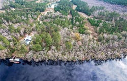 448 Shoreline Drive, Kingsland, GA 31548