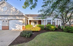8635 Alexandra Drive unit: 8B, North Royalton, OH 44133