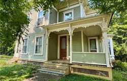 82 West Street, Oneonta, NY 13820
