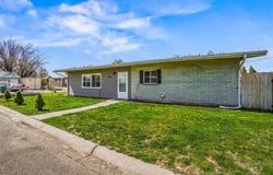 909 Victoria Ave, Fruitland, ID 83619