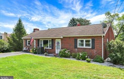 954 VALLEY ROAD, ENOLA, PA 17025