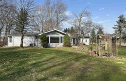 10598 N 500 E Road, Syracuse, IN 46567