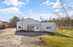 316 16th Street, Vienna, WV 26105