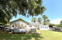 1281 Old Chinquapin Road, Beulaville, NC 28518