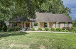 2806 Avondale Drive, Johnson City, TN 37604