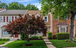 11992 SENTINEL POINT Court, RESTON, VA 20191
