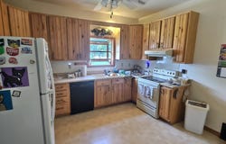 827 W 17TH Avenue, OSHKOSH, WI 54902