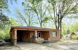 203 Branch Street, Winona, MS 38967