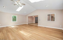 11801 Quail Crest Avenue, Mantua, OH 44255
