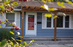 418 South Dr, Marshall, MO 65340