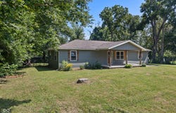 1204 Flint Drive, Connersville, IN 47331