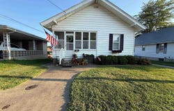 515 E 15th Street, Jasper, IN 47546