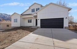 20 E 200 S, Santaquin, UT 84655