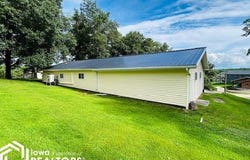 147 Hillcrest Ridge, Montezuma, IA 50171
