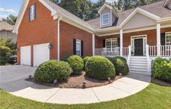 2620 Democracy Drive, Buford, GA 30519
