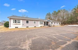 403 W Saint George Avenue, Grantsburg, WI 54840